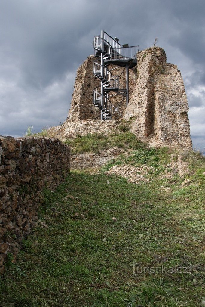 Lichnice (Třemošnice – Podhradí) – Milada várkilátó