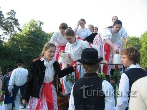 Kosecké folk song festival in Buchlovice