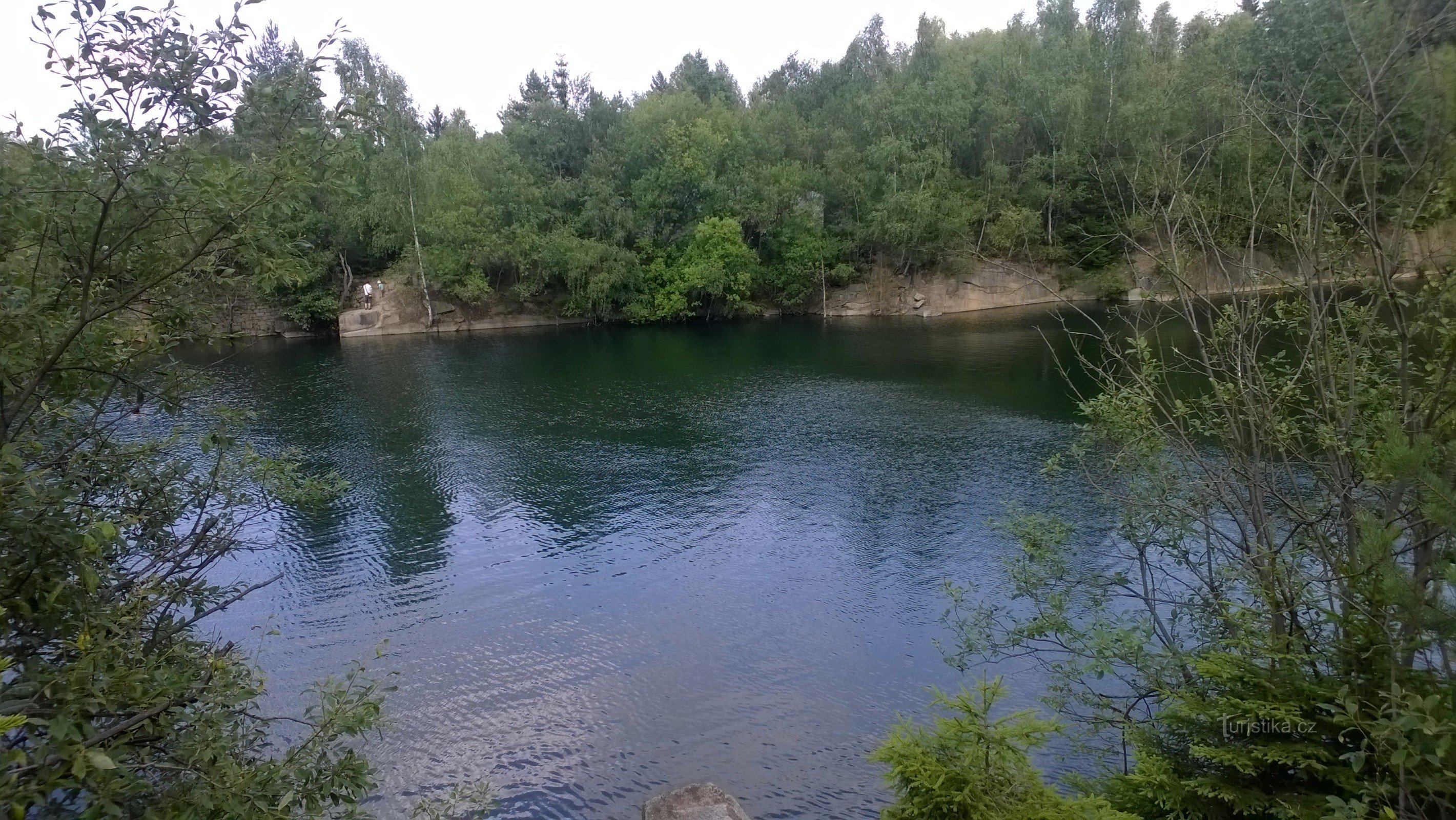 Lipnické lomy - un bel posto per nuotare d'estate.