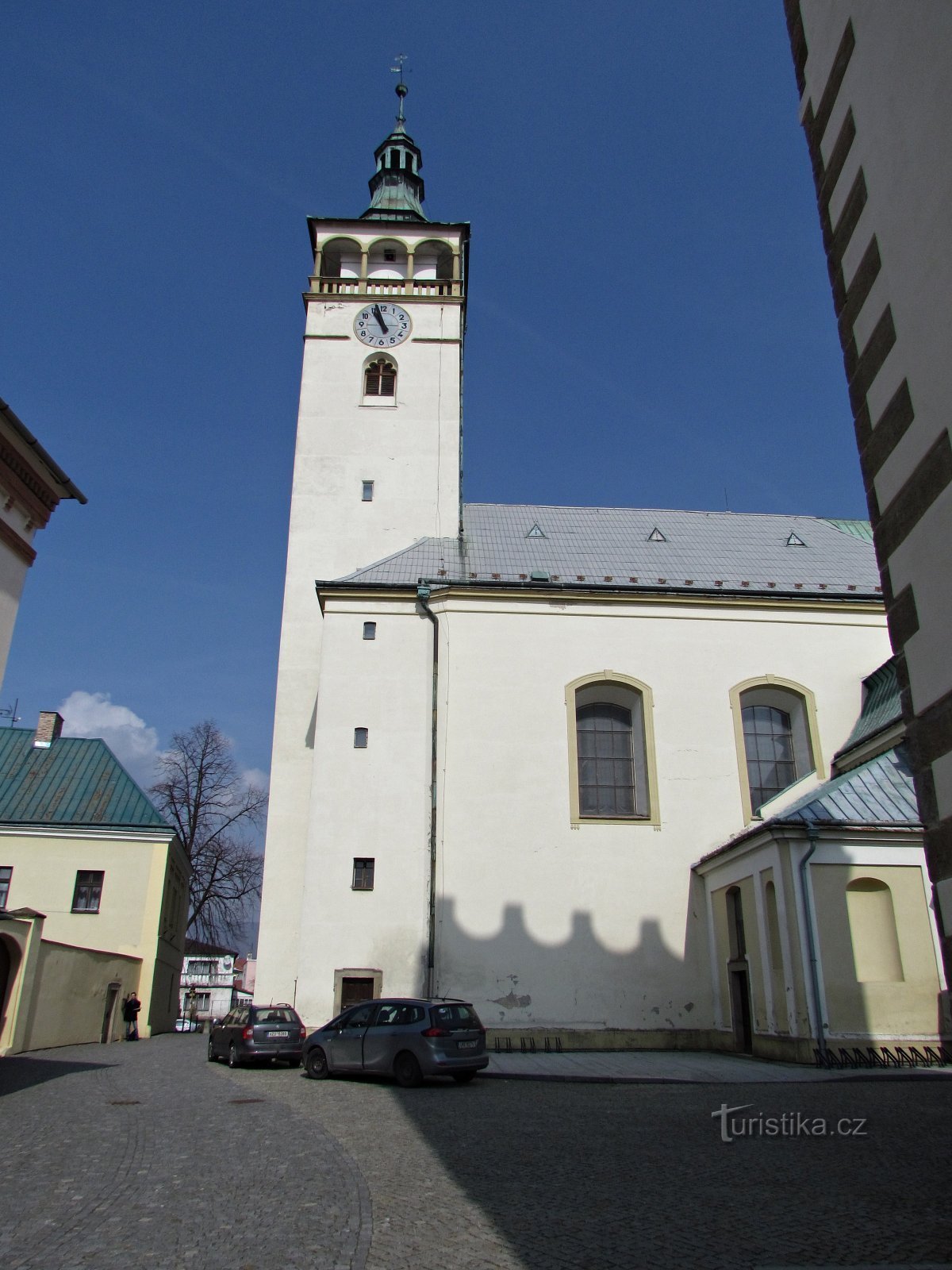 Lipník nad Bečvou - igreja de St. James e torre do sino