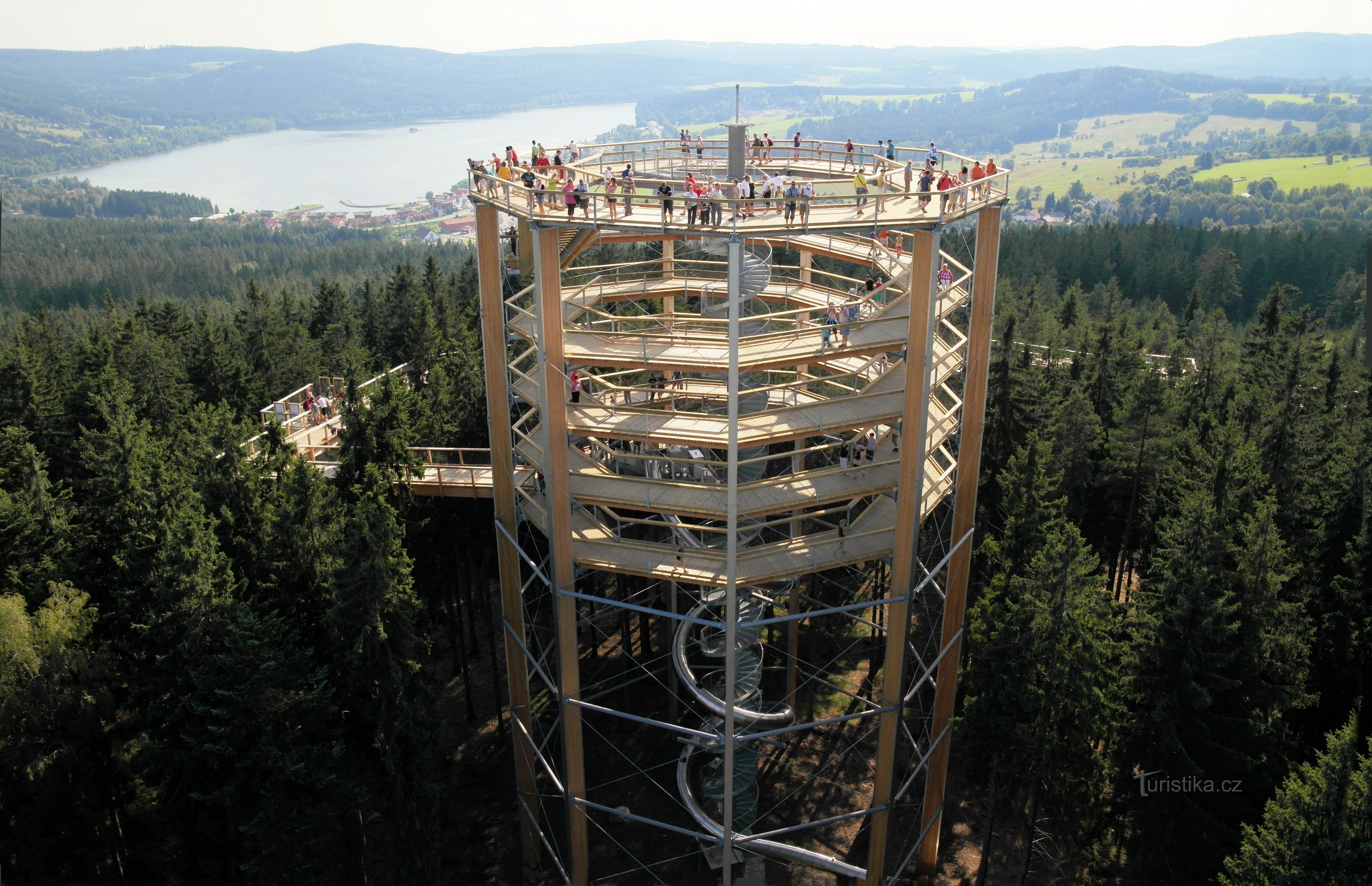 LIPNO CHYSTÁ NOVOU STEZKU