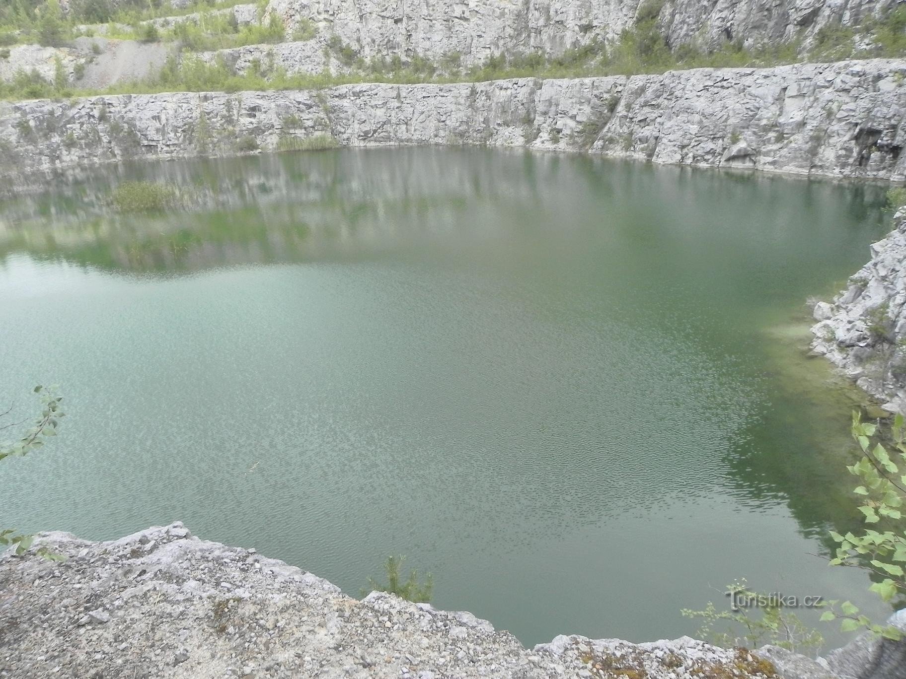 Lišná, vue sur la surface du lac