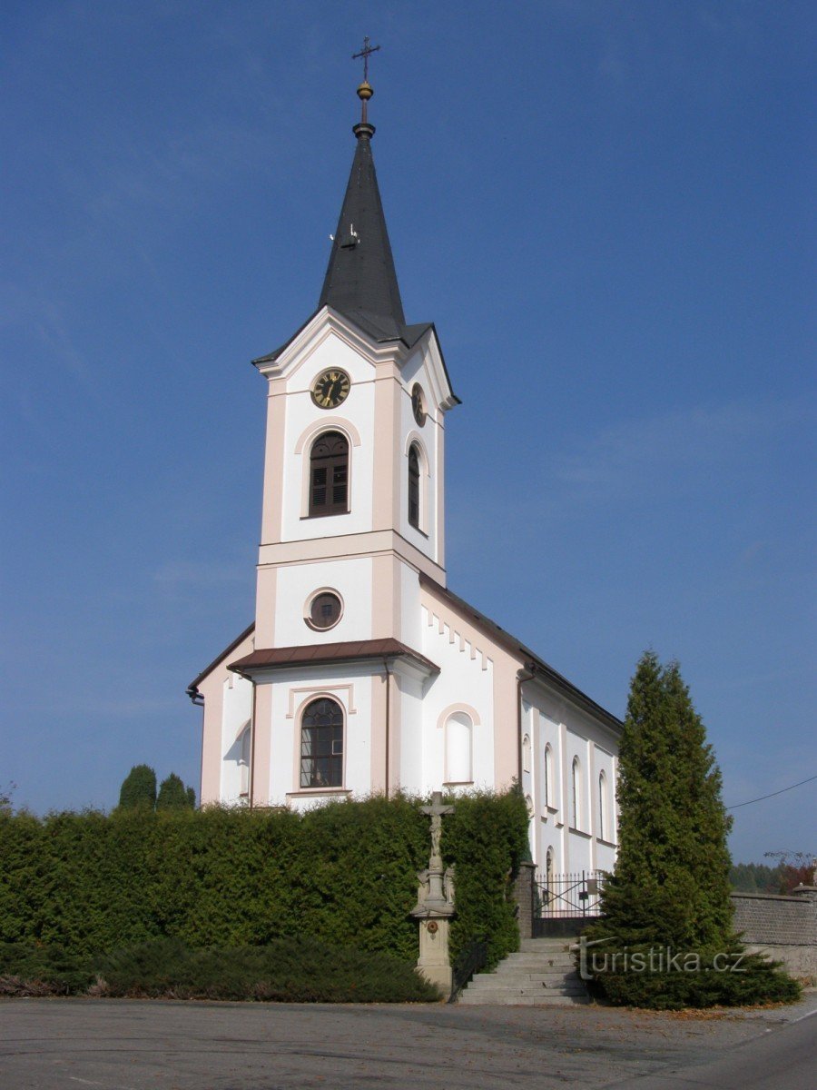 Líšnice - kyrka