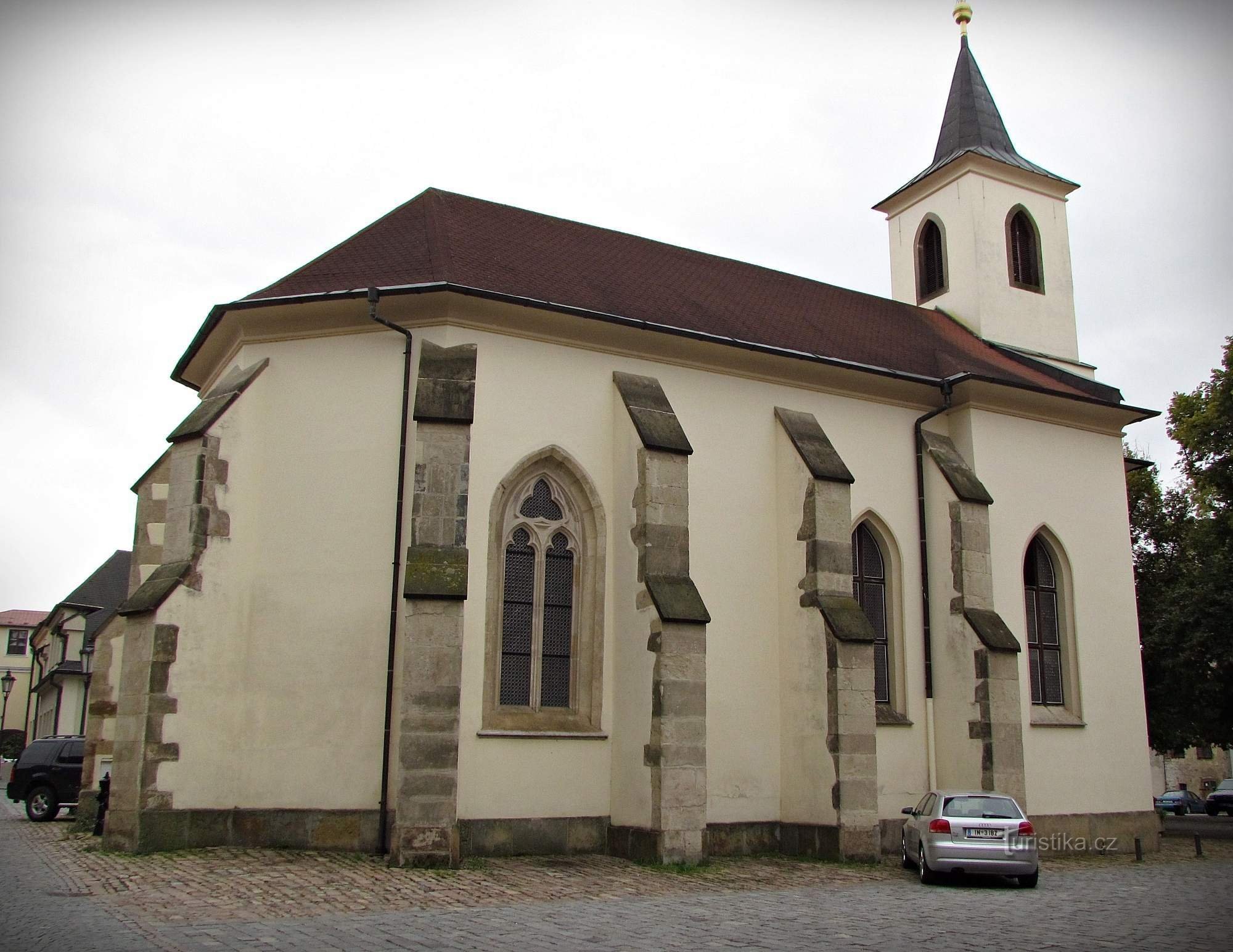 Litomyšl - Kyrkan för de heliga apostlarnas sändande