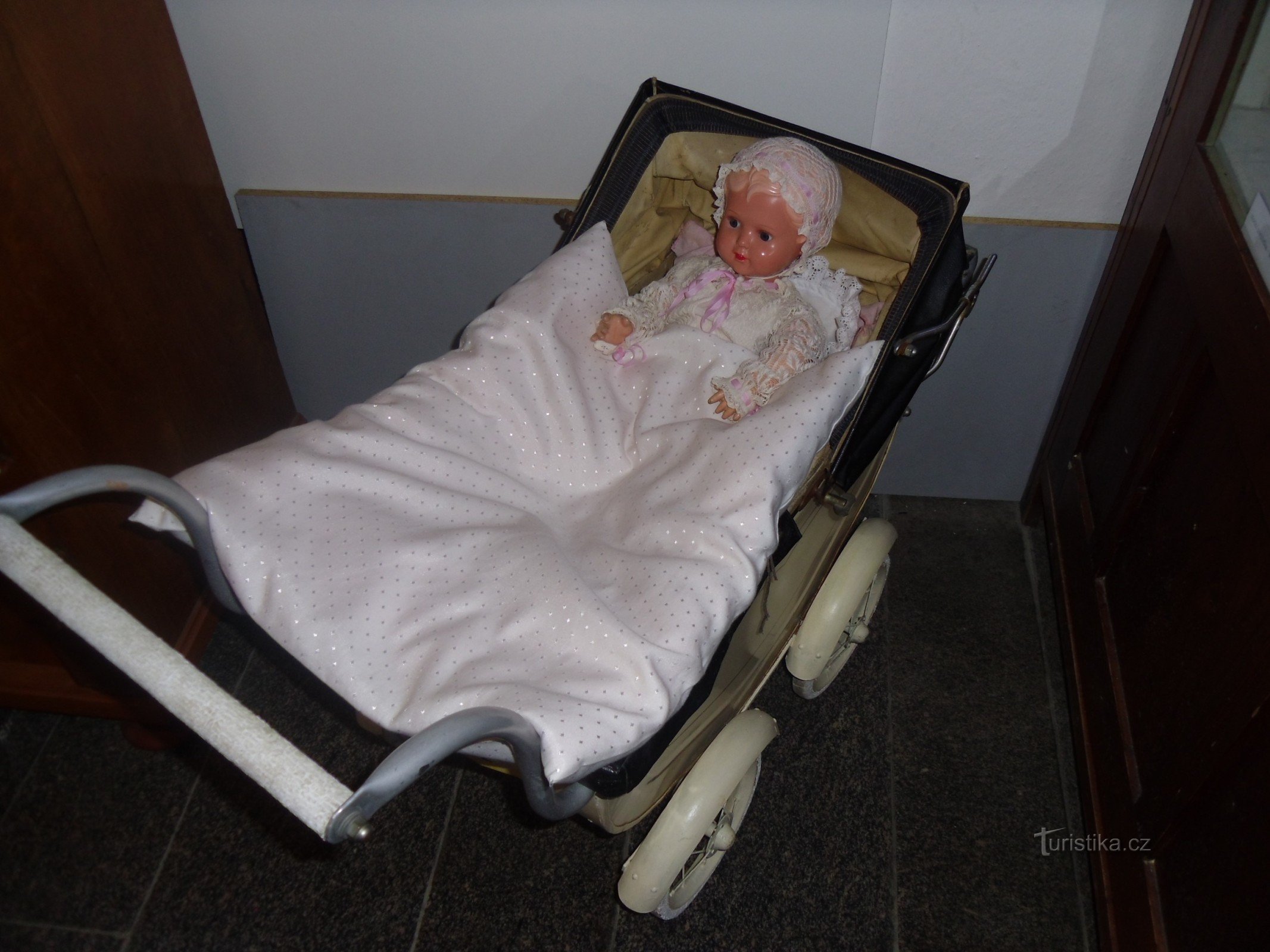 Litomyšl - Museum of houses, dolls and toys