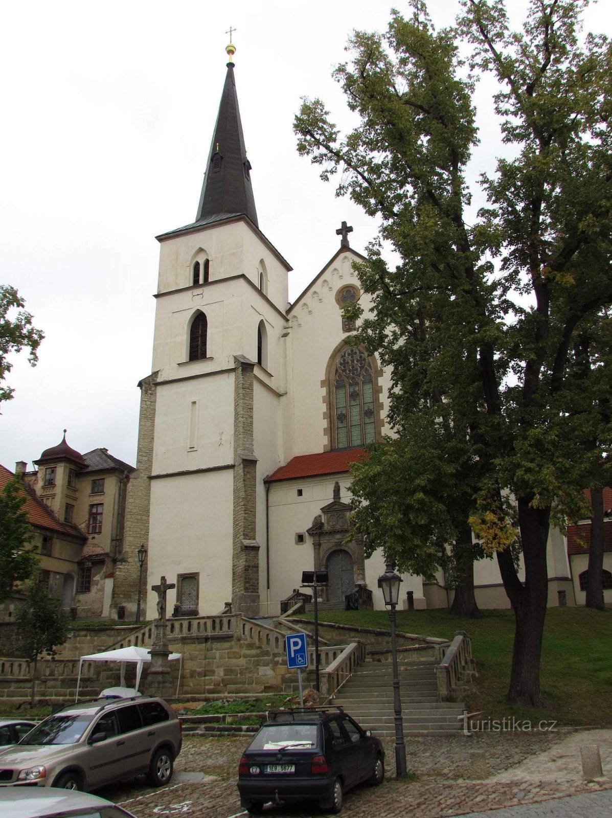 Litomyšl Kerk van de Verheffing van het Heilige Kruis