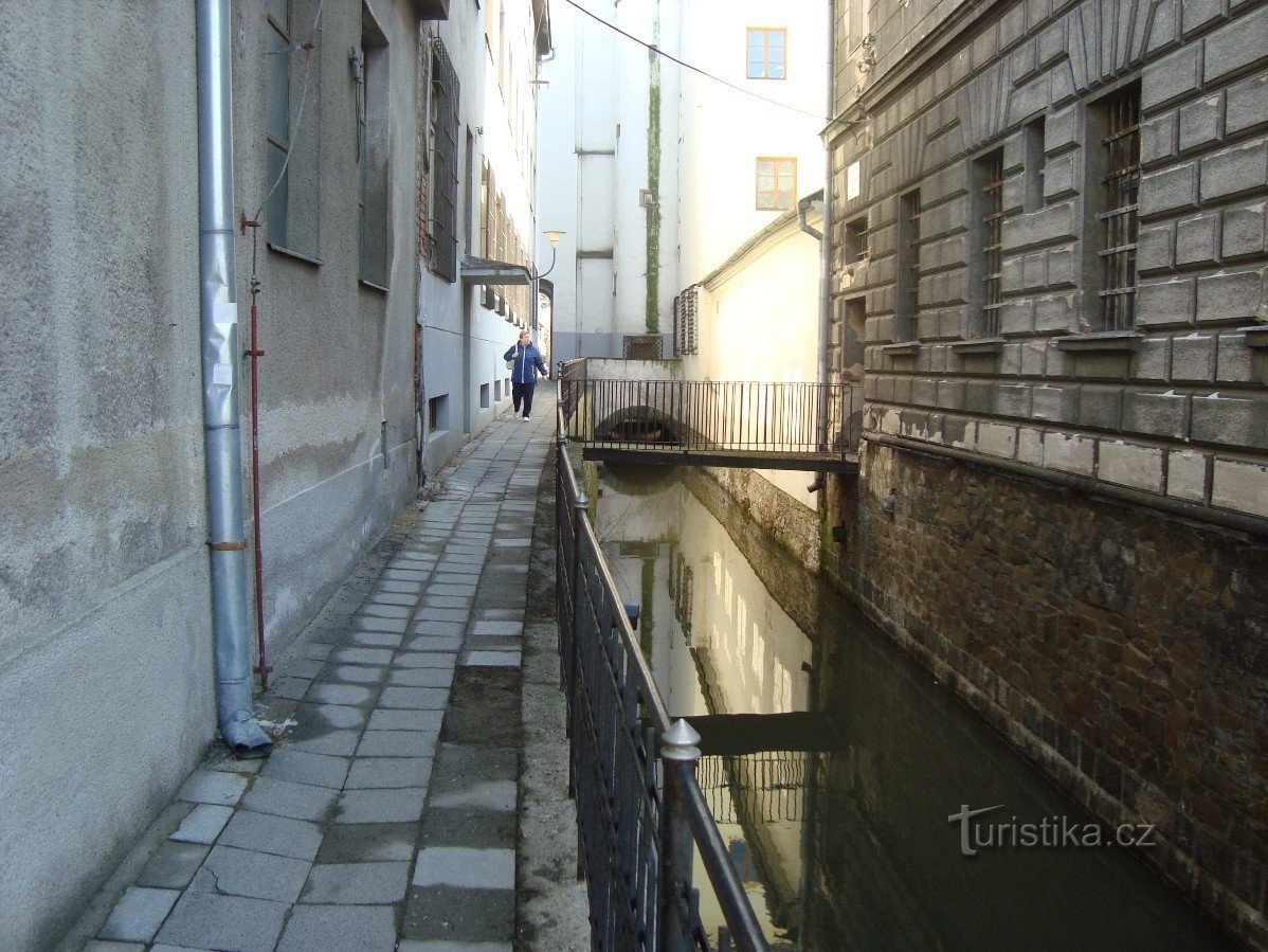 Ruelle Litovel-Serhovní avec Nečíz-Photo: Ulrych Mir.