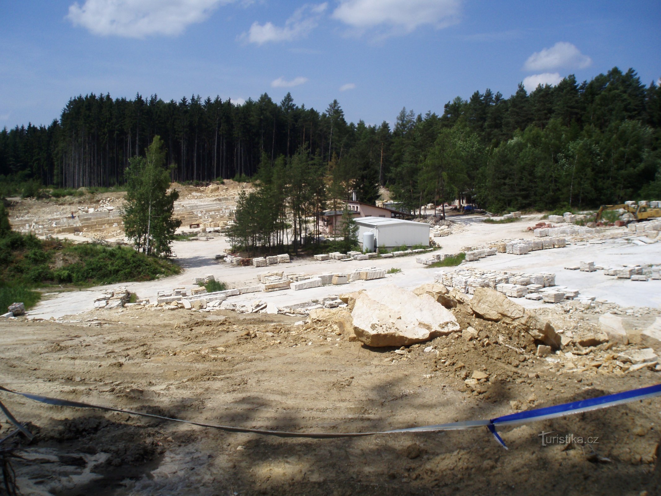 Krákorka Quarry (Havlovice, 6.6.2011-XNUMX-XNUMX)