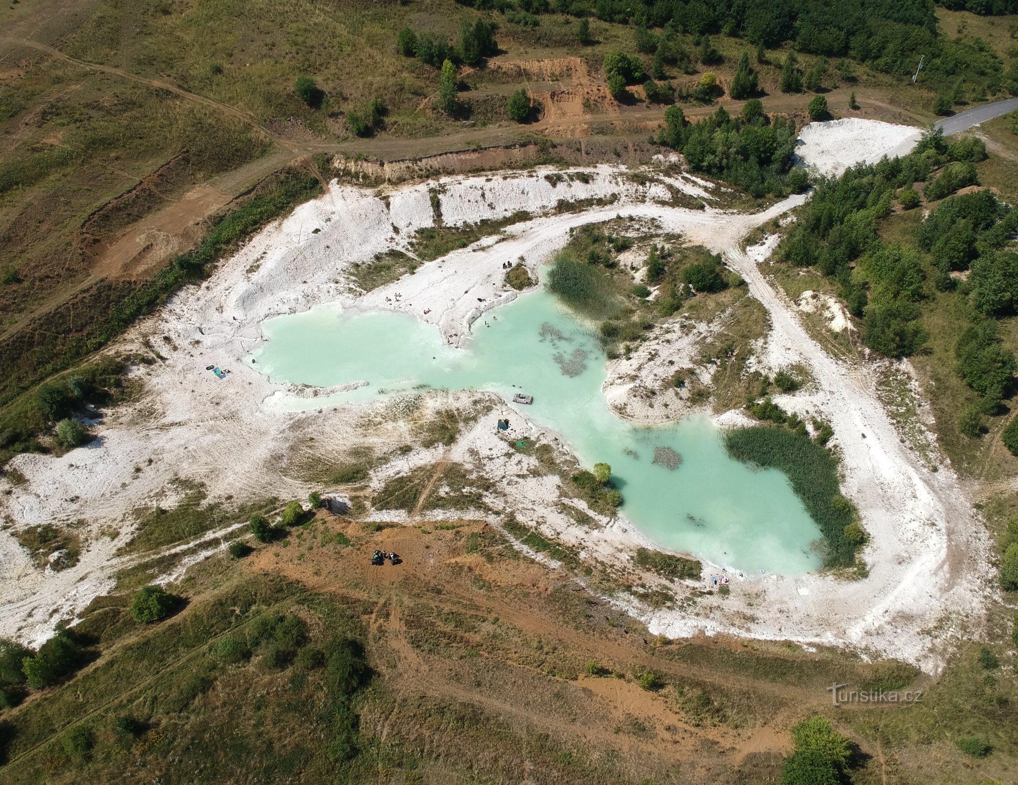 Lom u Nepomyšle aneb české Maledivy