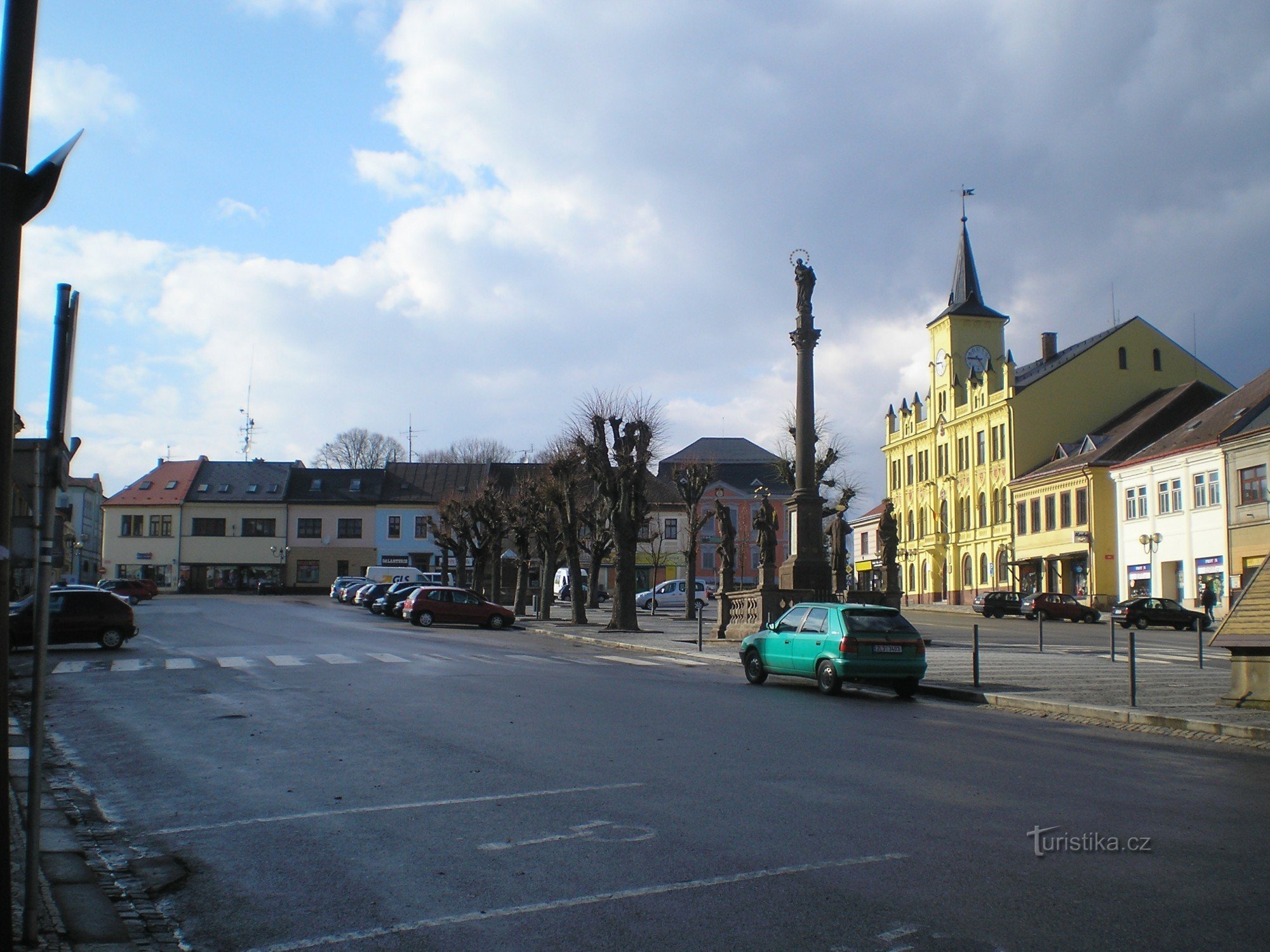 Lomnice nad Popelkou - praça