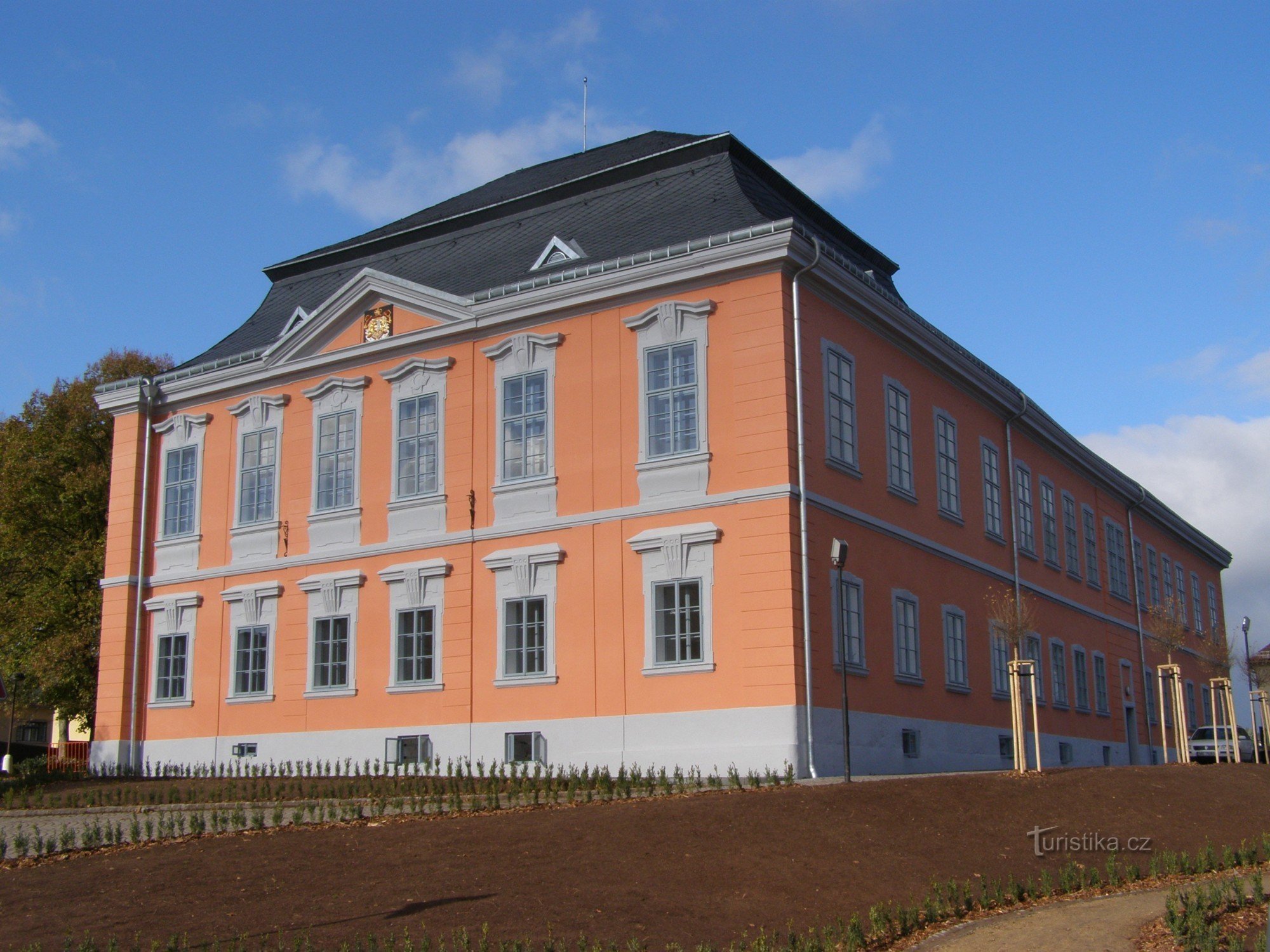 Lomnice nad Popelkou - castle