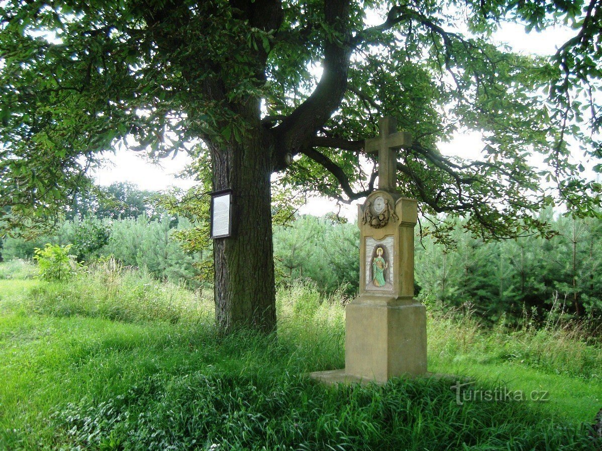 Loštice-cruz de S. Barbory ​​nad Žadlovicemi-Foto: Ulrych Mir.