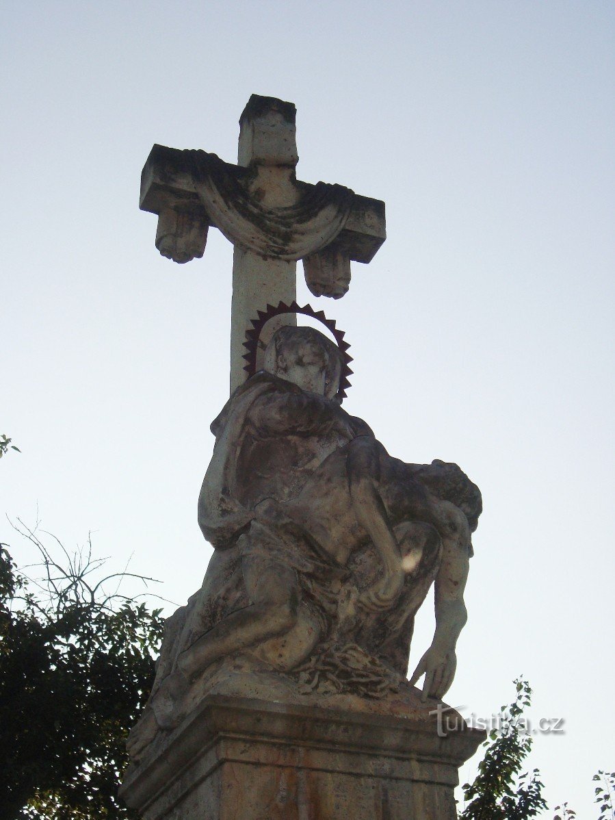 Loštice-cross from 1852 on Hradská street-Photo: Ulrych Mir.