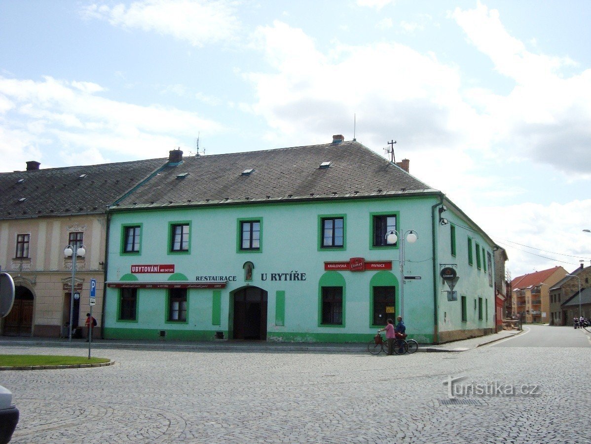 Loštice-Place Míru-Restaurant U Rytíře-Photo: Ulrych Mir.