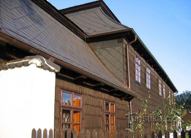 Hunting lodge: View from the southwest