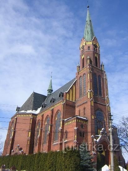 Ludgeřovice - igreja de St. Nicholas: Ludgeřovice - igreja de St. Nicolau