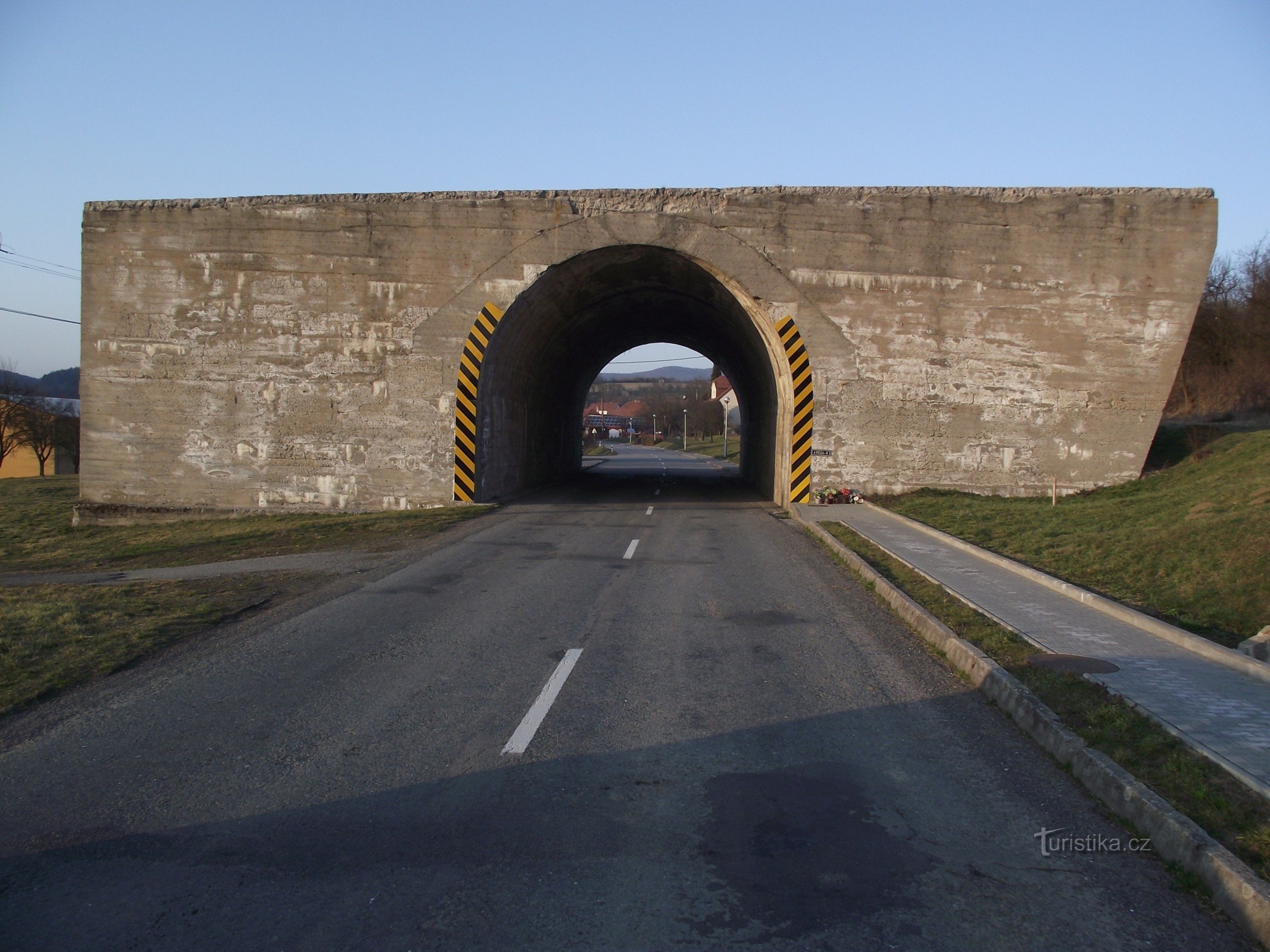 Ludkovice - unvollendete Brücke