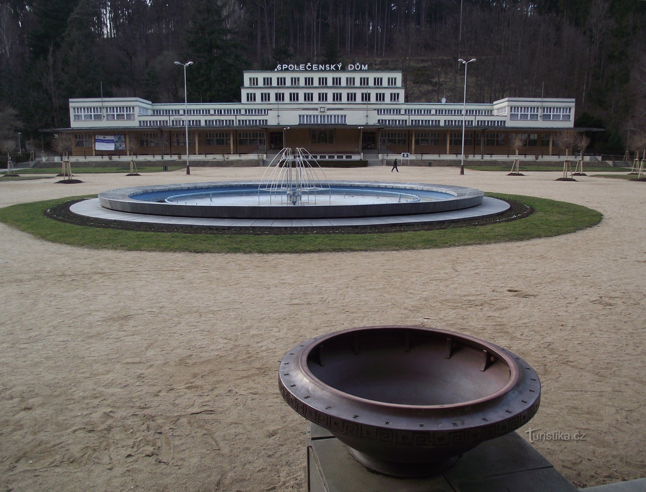 Luhačovice – Hotel Společenský dům