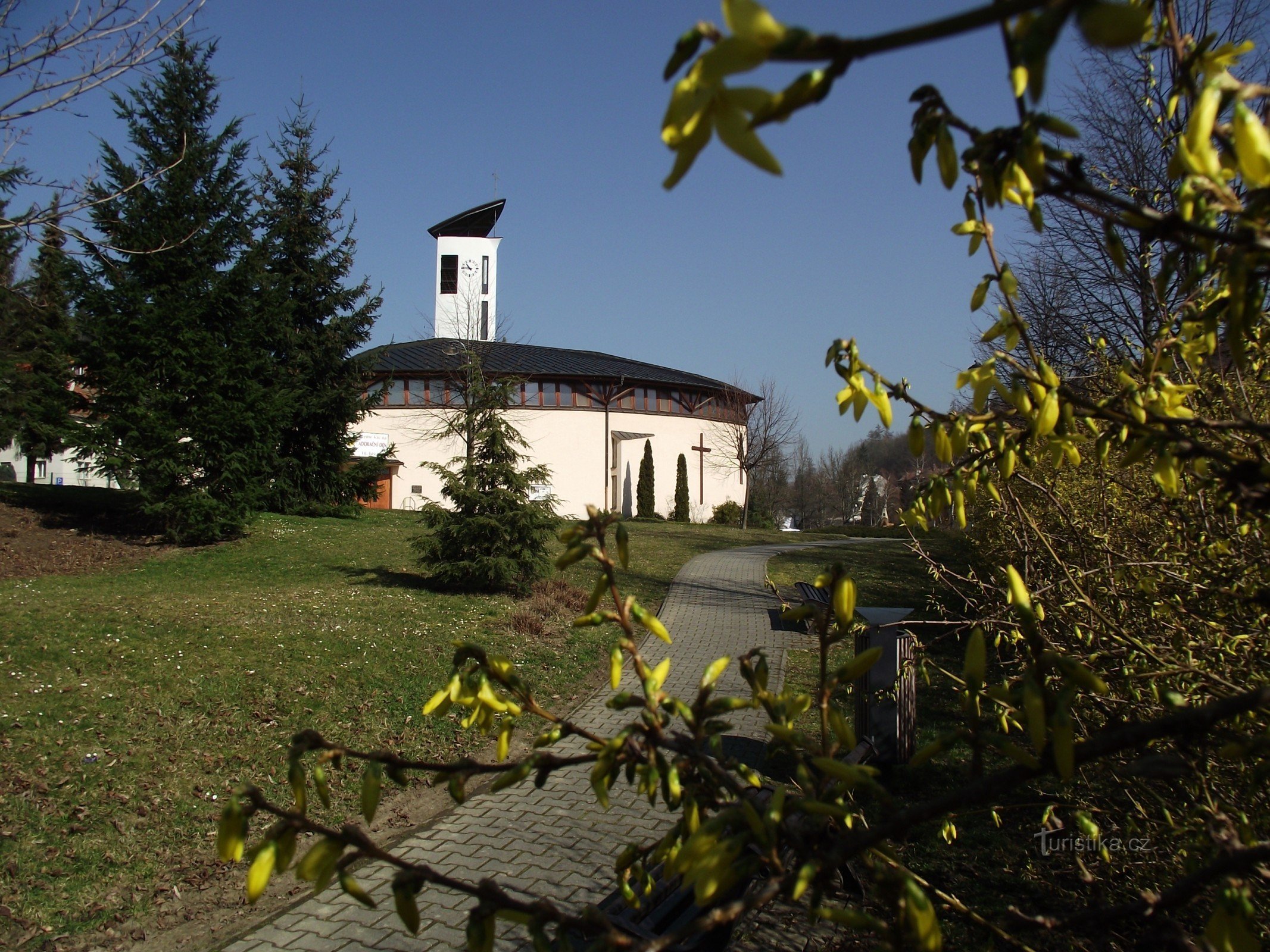 Luhačovice – Cerkev Svete družine (cerkev sv. Jožefa)