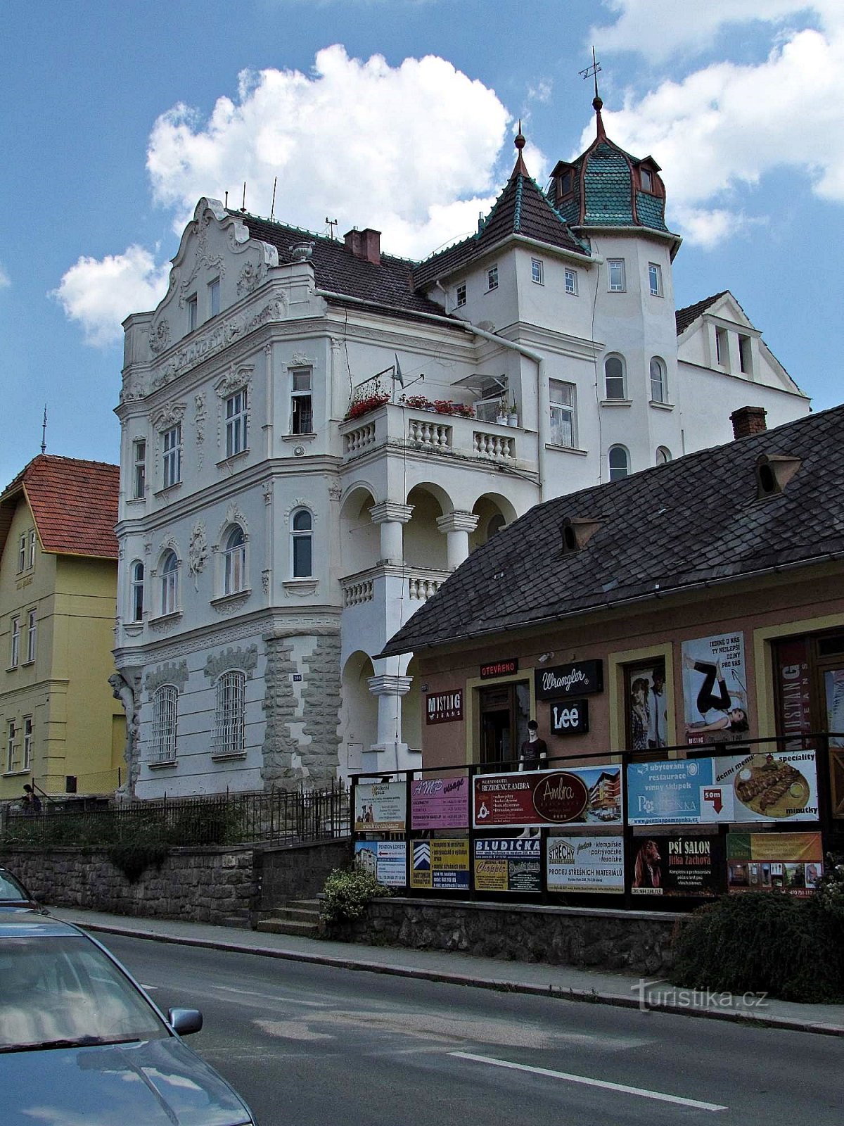 Rue Luhačovice - Masarykova