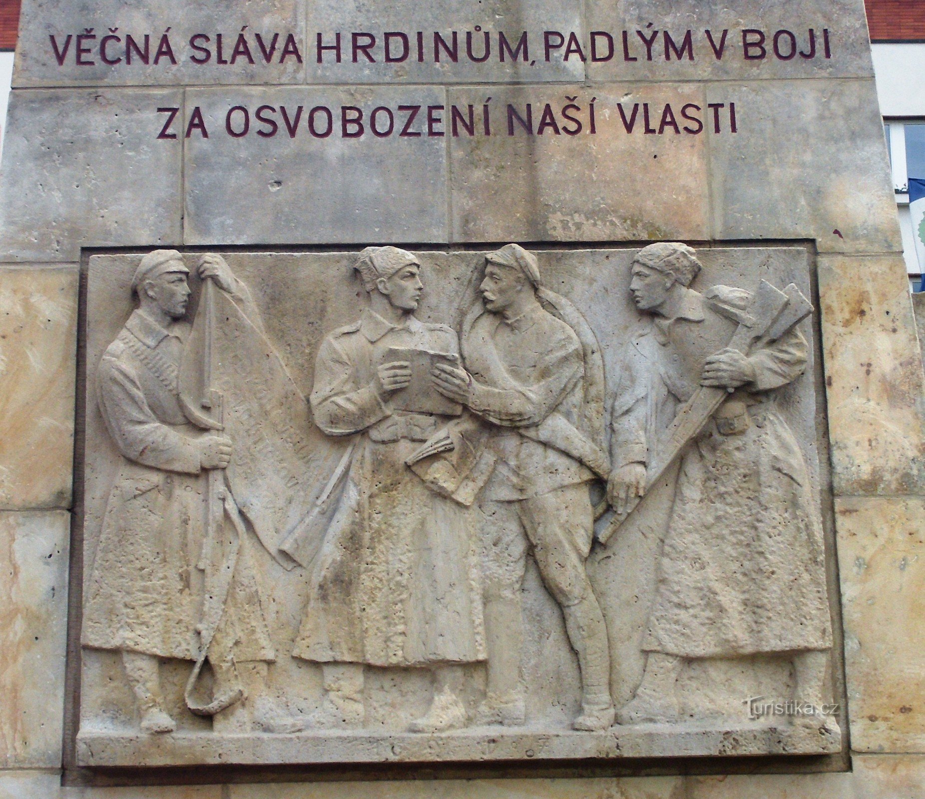 Luhačovice - monument