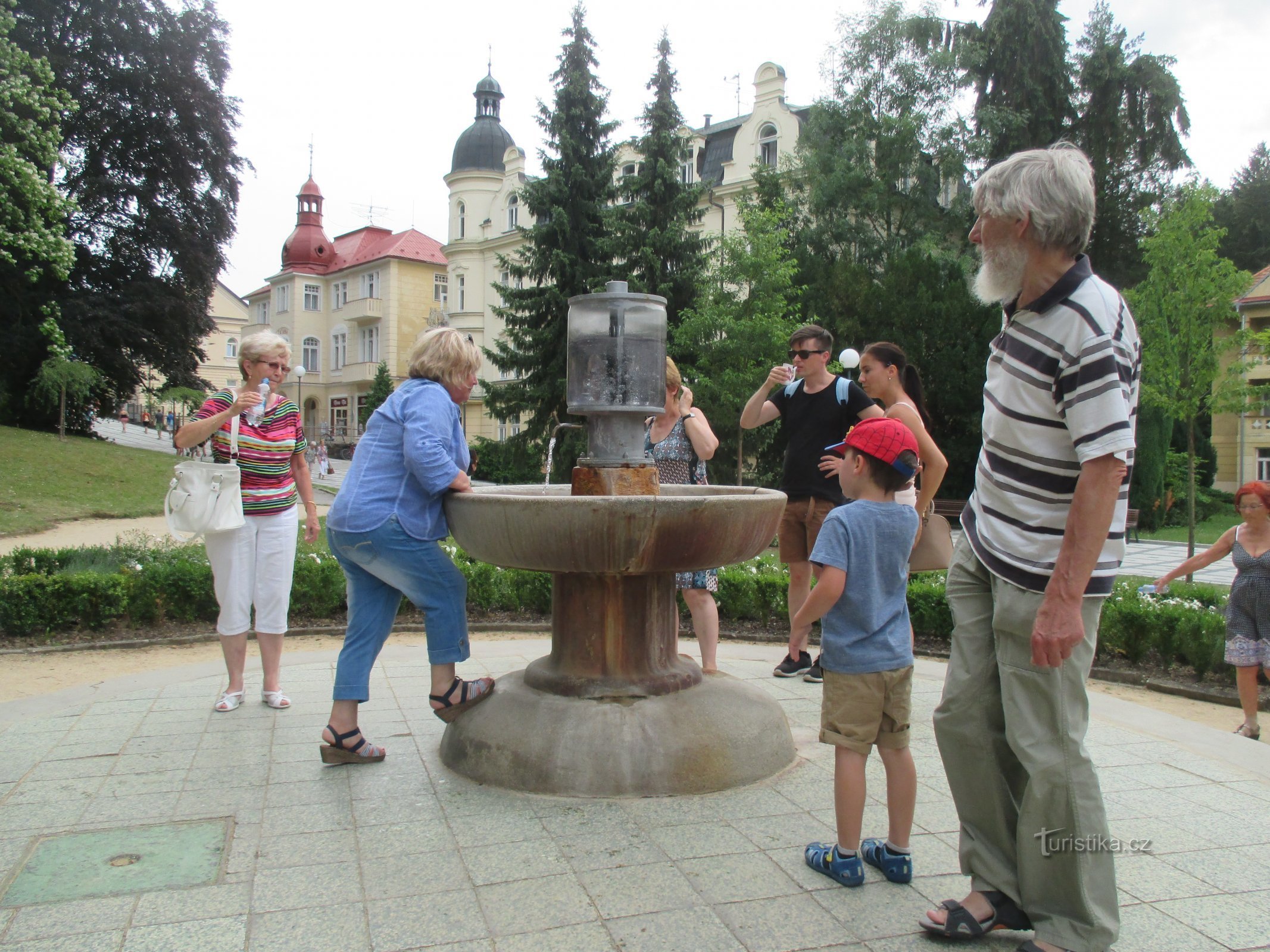 Luhačovice - izvor Dr. Sretan