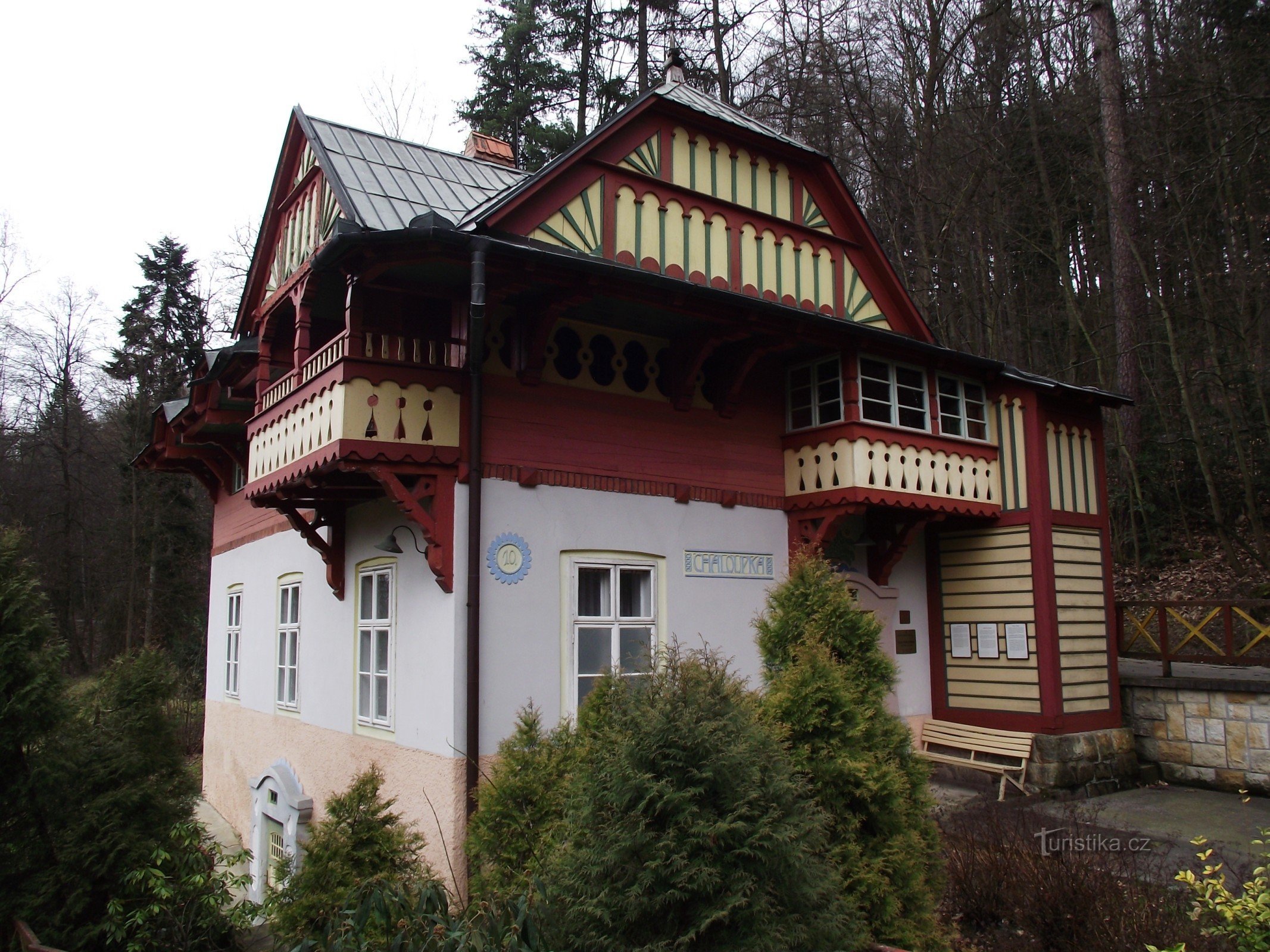Luhačovice - villa Chaloupka (nhà spa)