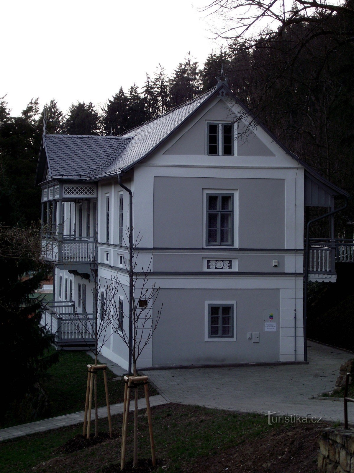 Luhačovice - villa Lipová (museum, villa under lindarna)