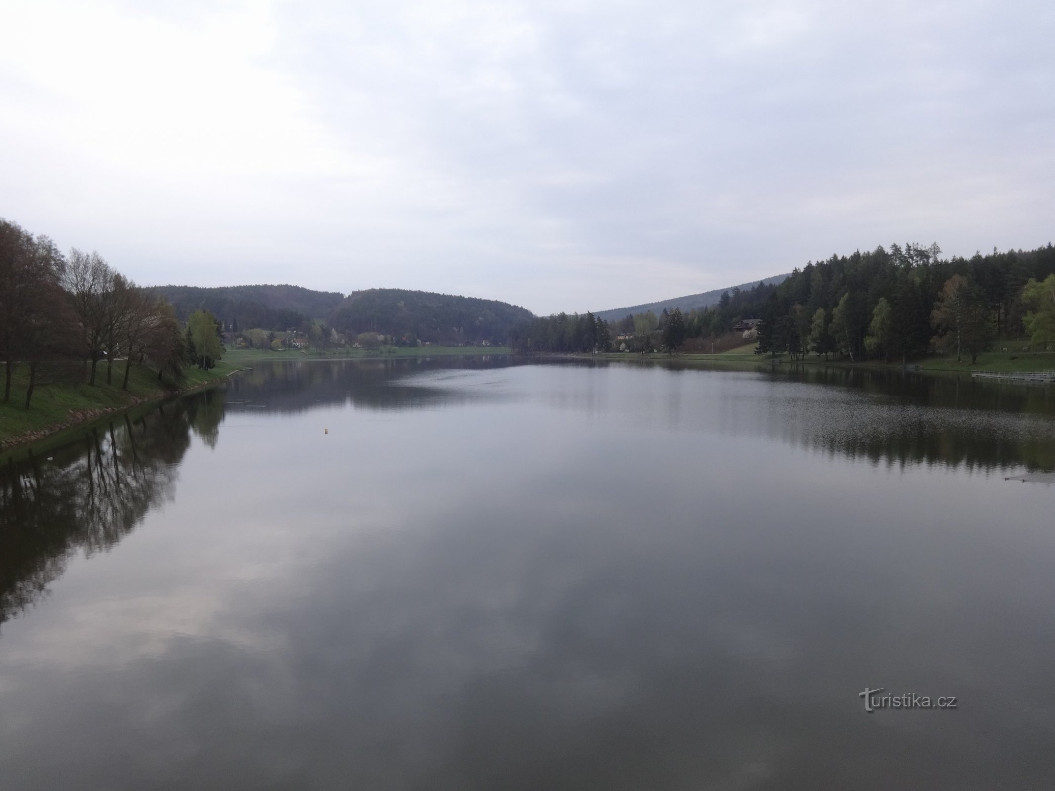 Barrage de Luhačovická ou Pozlovická