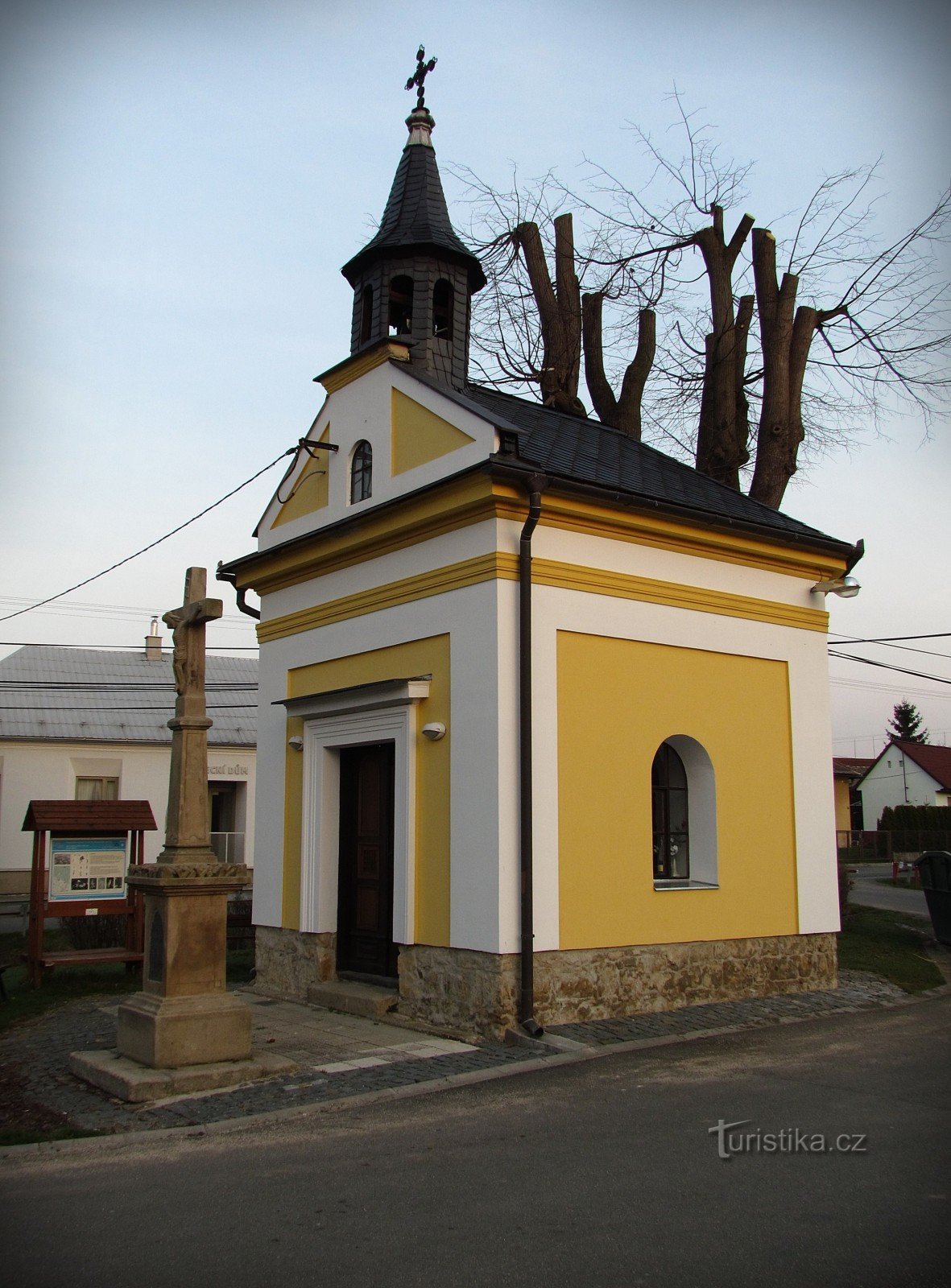 Lukoveček capela P. Maria