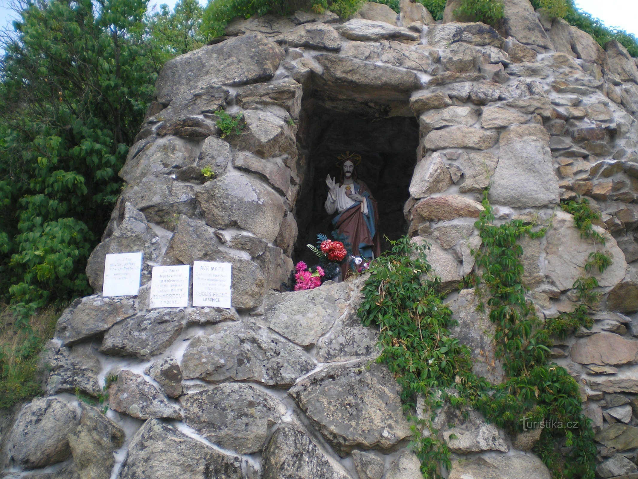 Lourdes grotta