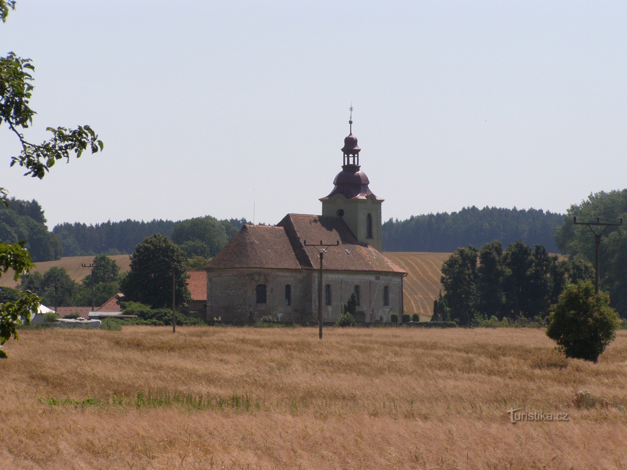 Lužany - kostel sv. Máří Magdalény
