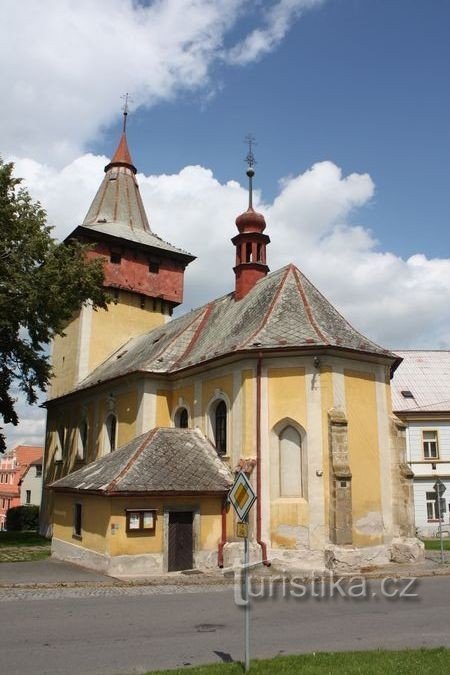 Luže - Kościół św. Bartłomiej