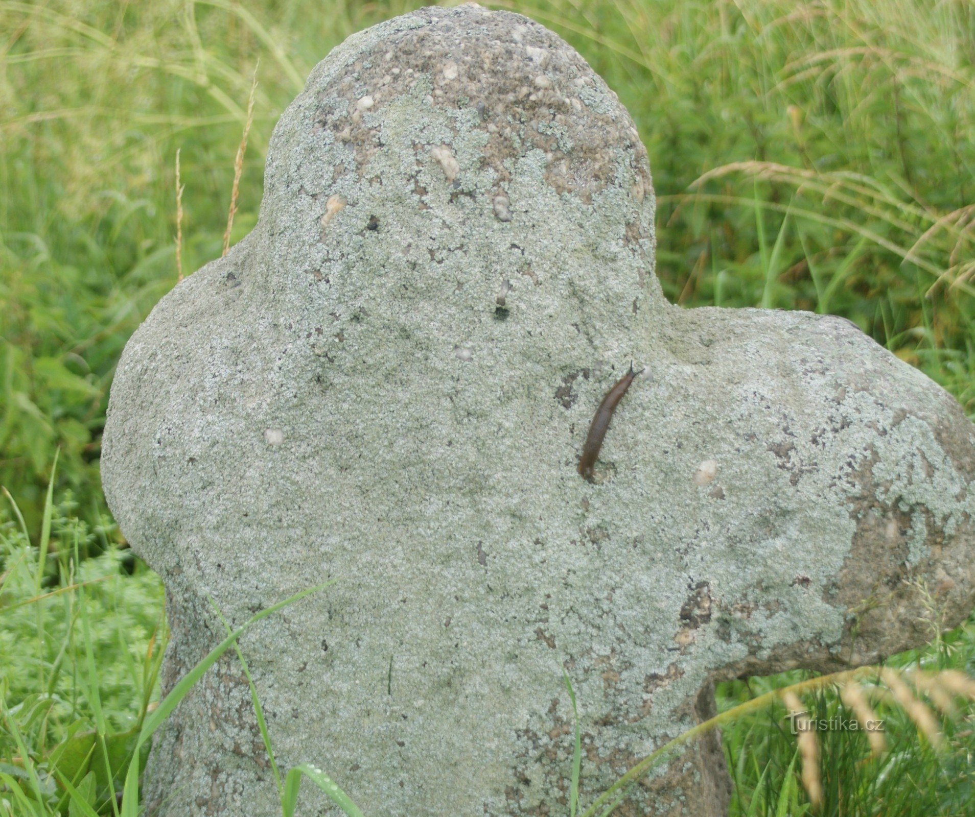 Lusacia (distrito OL) – Cruz de la Reconciliación