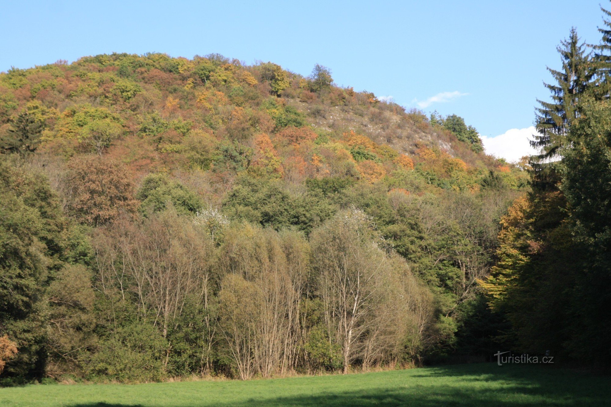 Lysá hora from Kaprálova mlýn