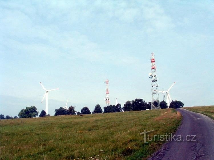 Lysý vrch: Farmy wiatrowe