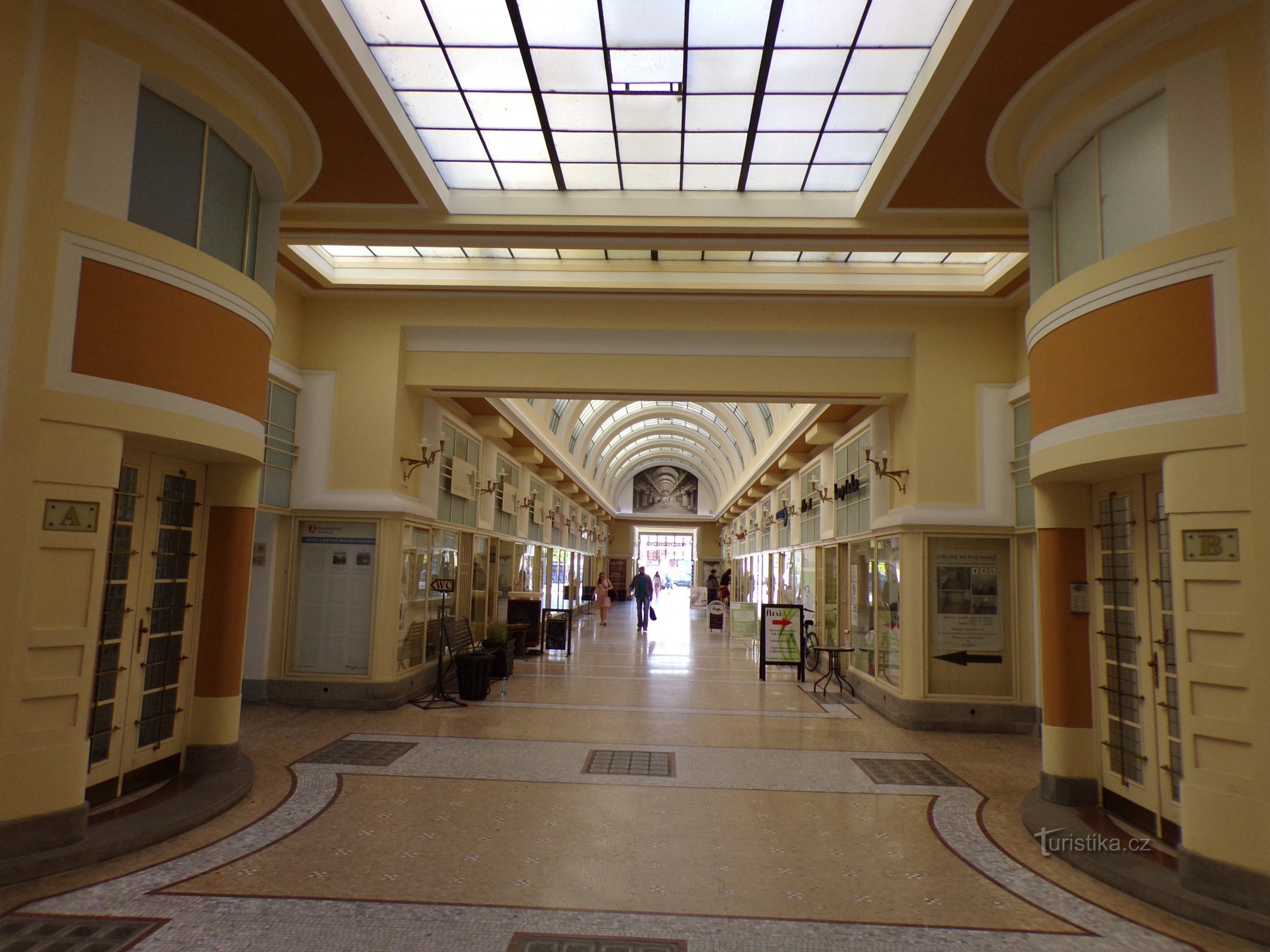 Machoňs passage (Pardubice, 10.5.2021)