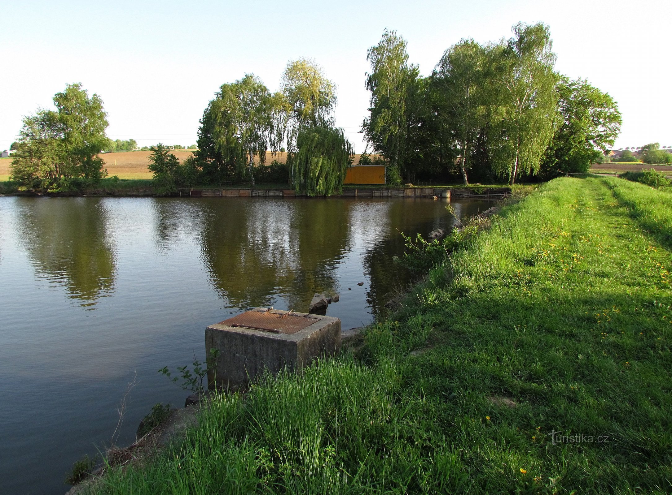 Machová - dam under landsbyen