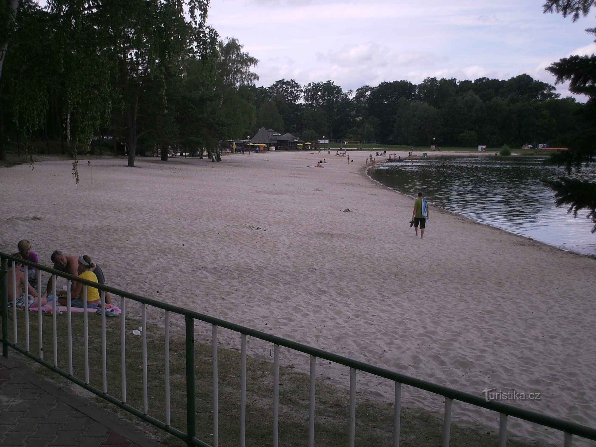 Máchovo jezero - la spiaggia principale di Doksa