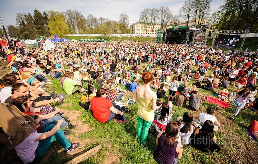 Majáles goes back to its roots, it takes place in Šimkovo sady