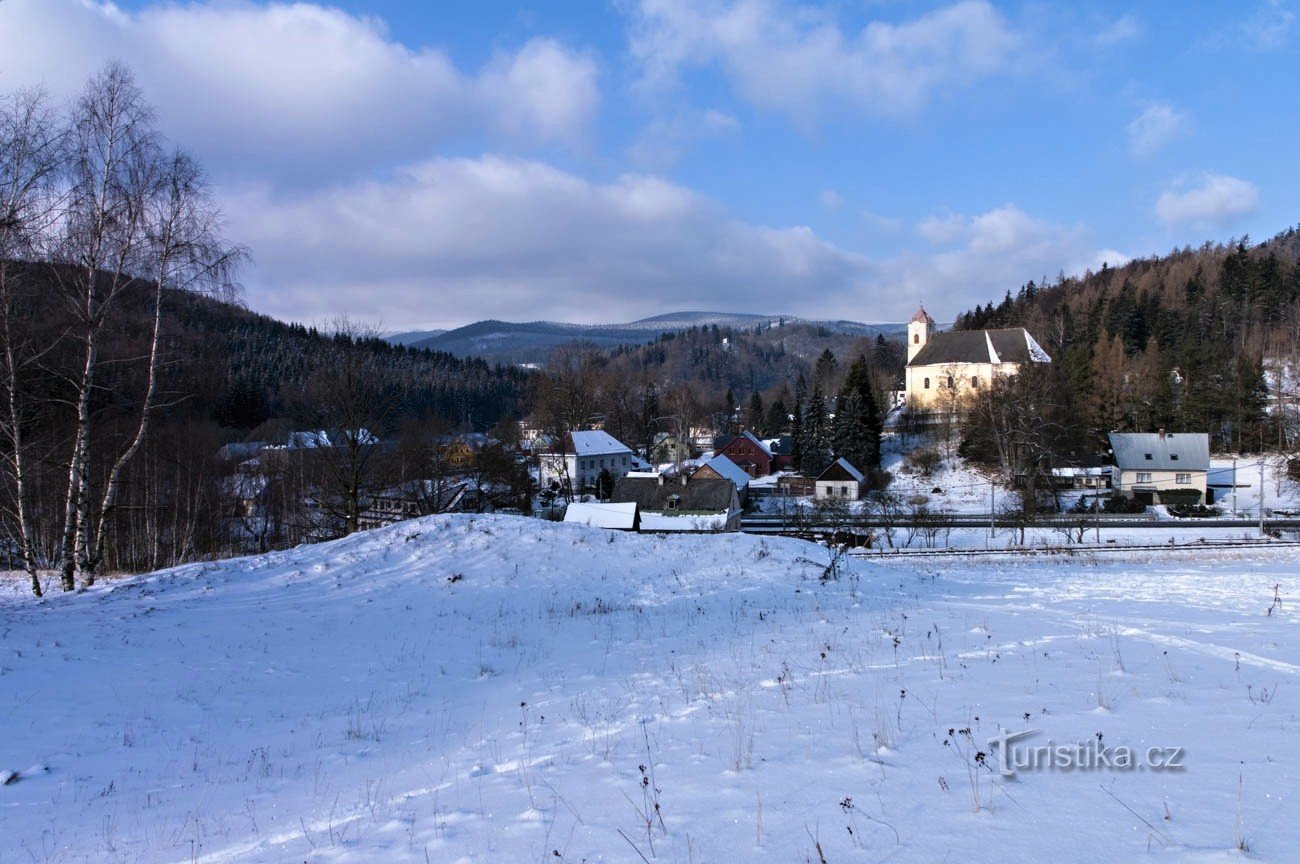 Malá Morávka – Pfarrkirche der Hl. Dreifaltigkeit