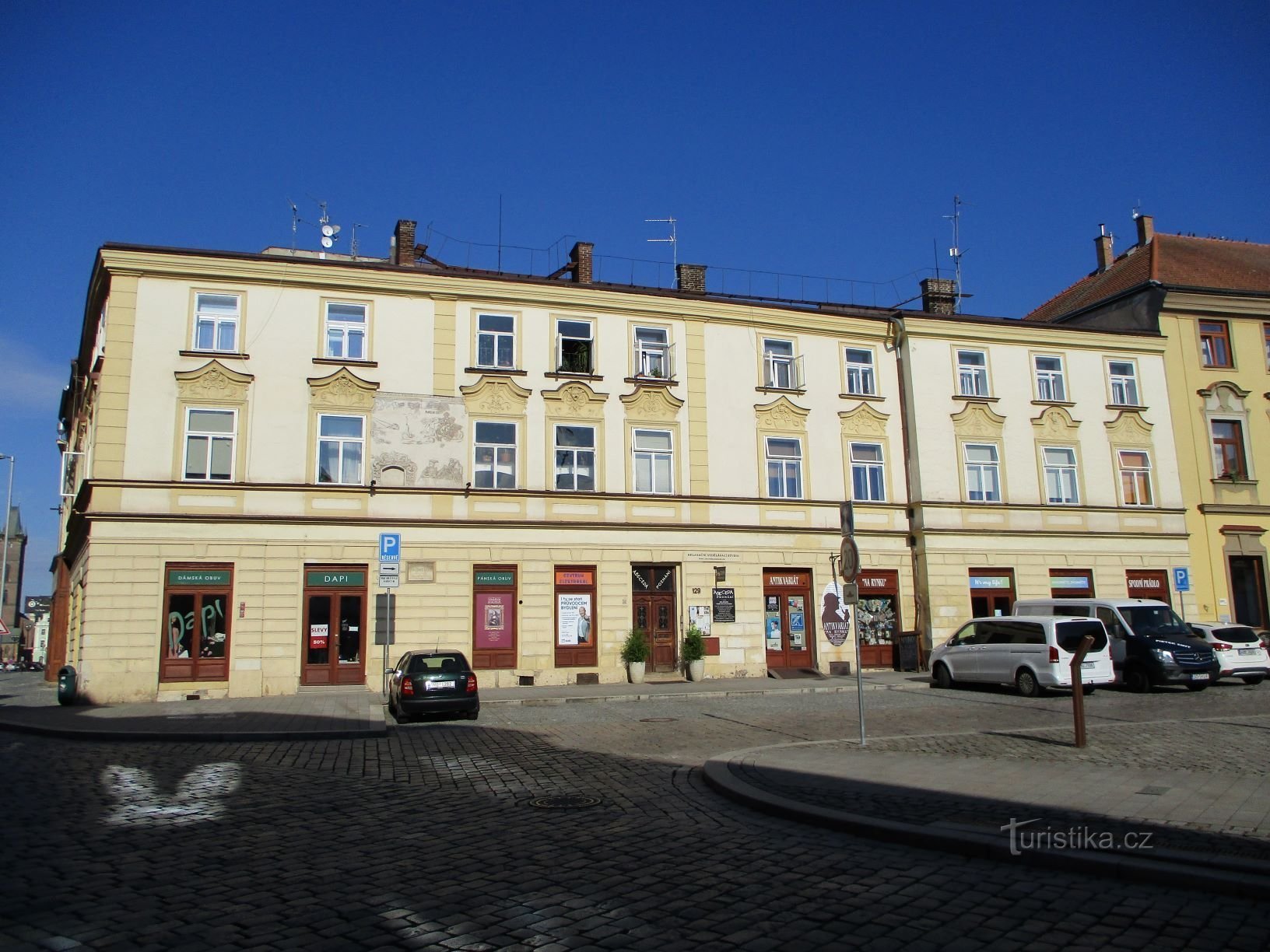 Malé náměstí số 129 (Hradec Králové, ngày 6.7.2019 tháng XNUMX năm XNUMX)