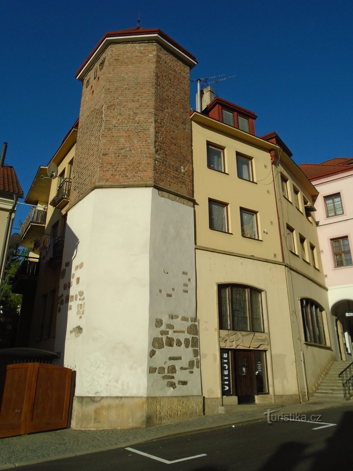 Malé náměstí št. 2 (Hradec Králové, 25.4.2020. april XNUMX)