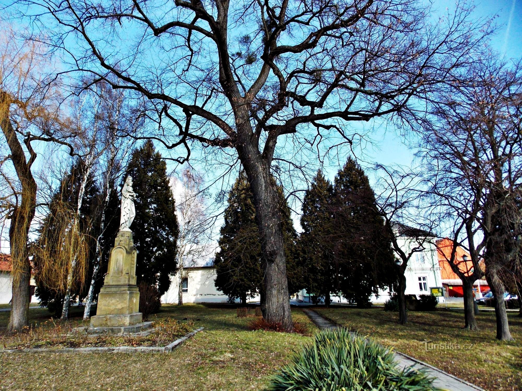 Le village pittoresque de Tlumačov dans la région de Zlín