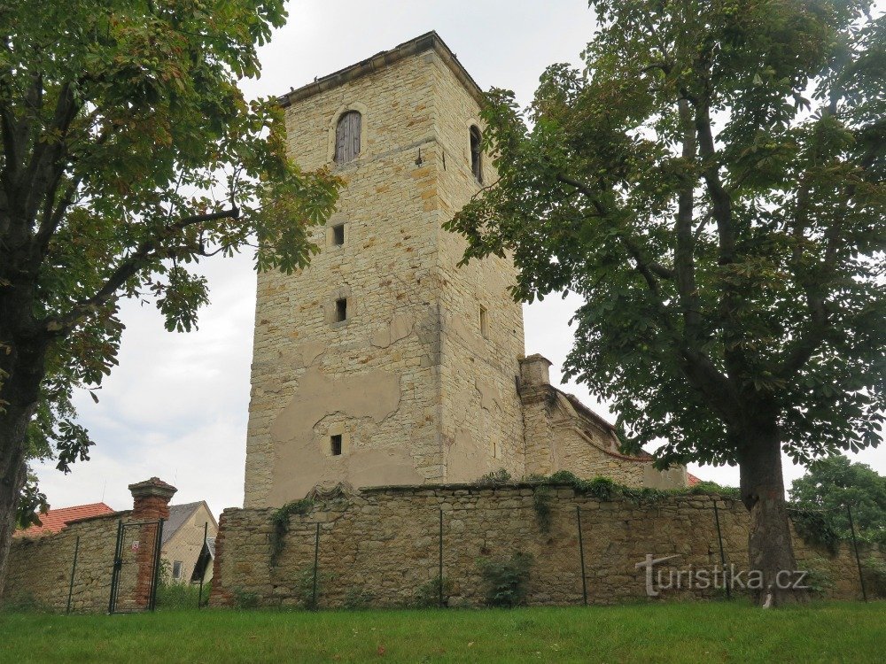 Malešov (Hoštka) - church of St. George