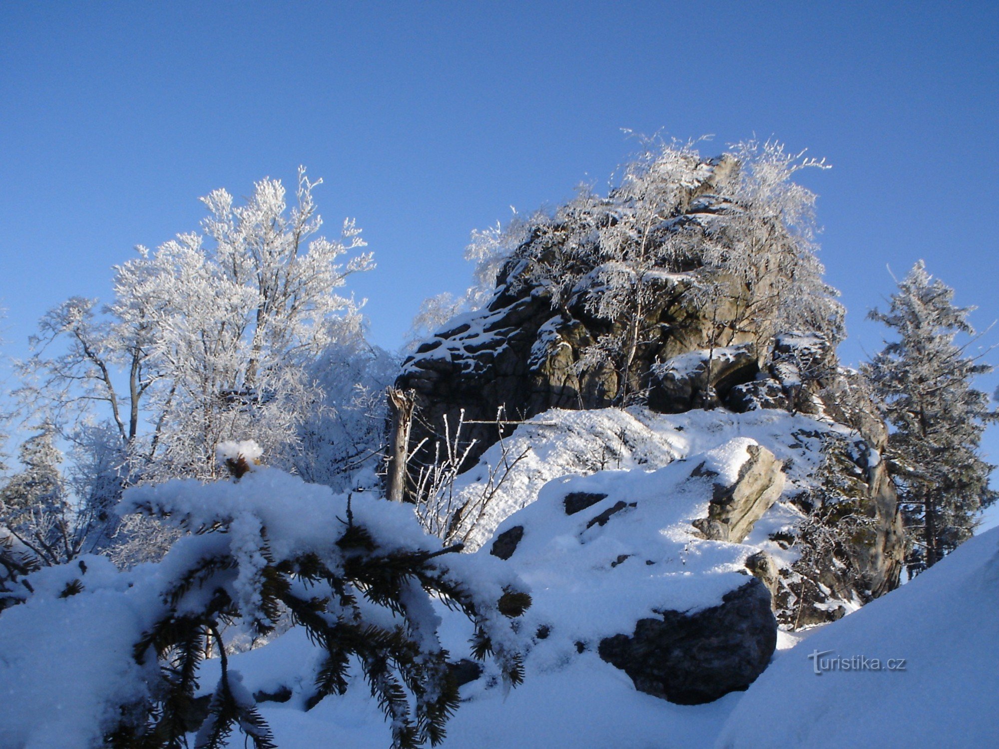 Malinska rock in winter