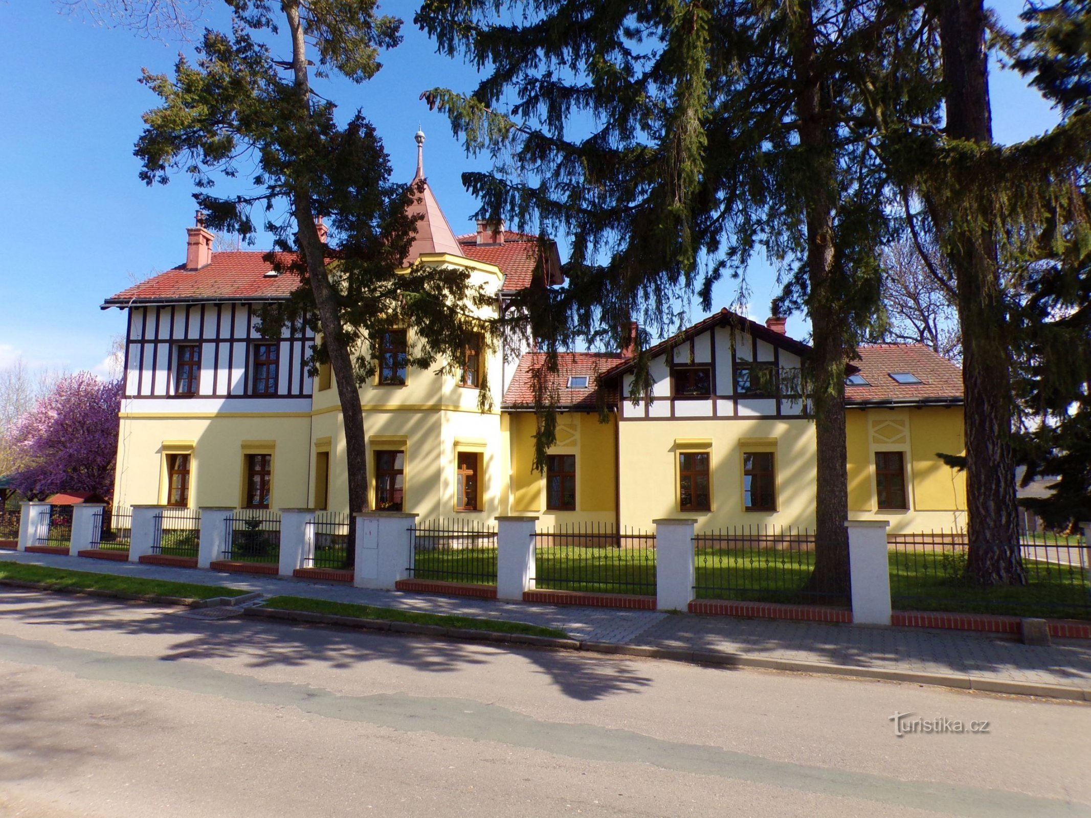 Malmannova vila čp. 63 (Skřivany, 30.4.2021)