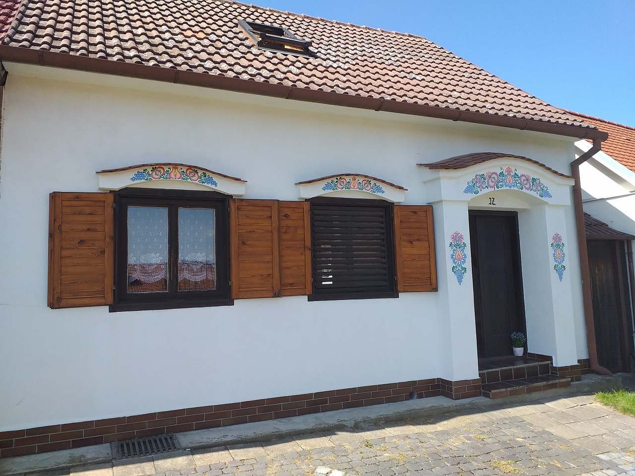 Painted cottage Dolní Bojanovice