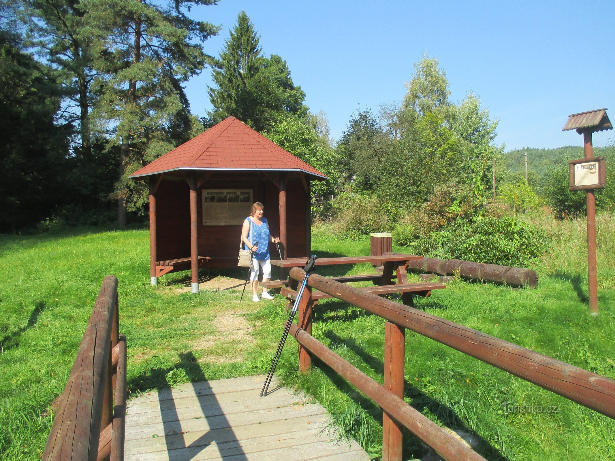 Mařenice - Gazebo under Calvary