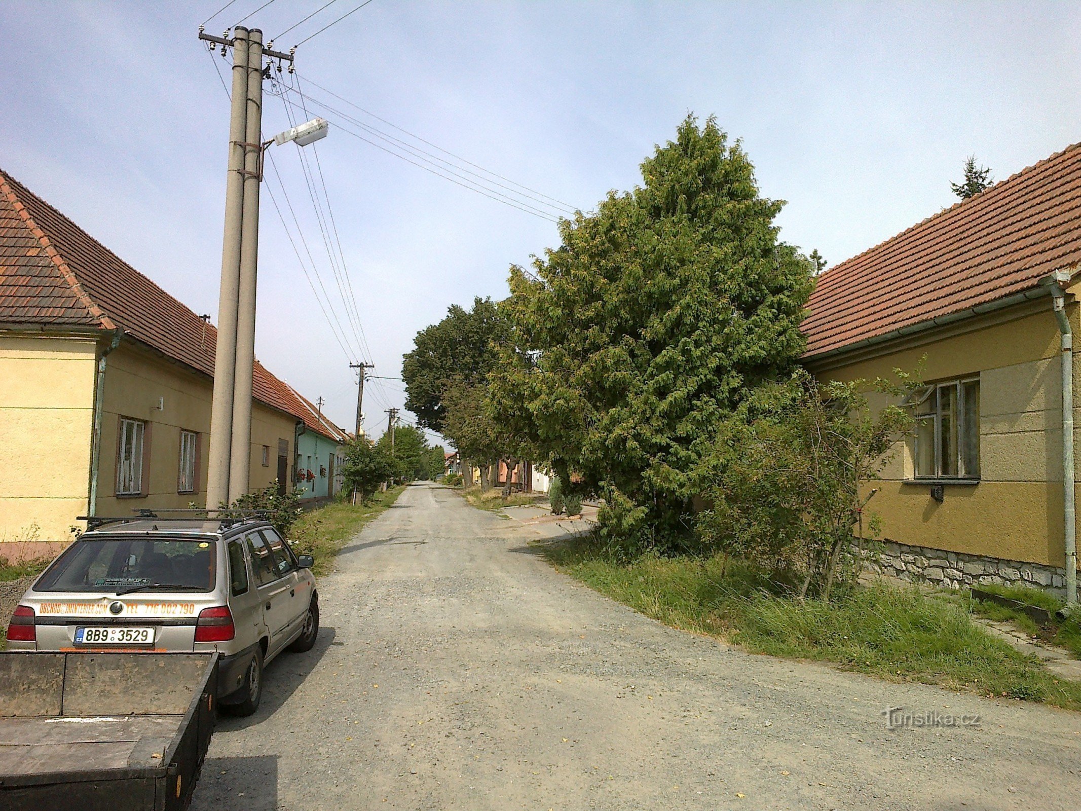 Marianín - wejście do wsi